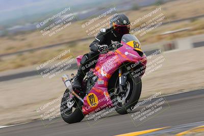 media/Sep-10-2022-SoCal Trackdays (Sat) [[a5bf35bb4a]]/Turn 11 (11am)/